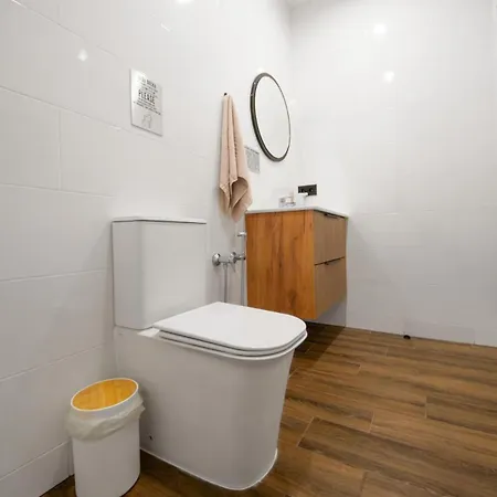Freeman-2 весь триповерховий для 10гостей Villa Palyanytsya